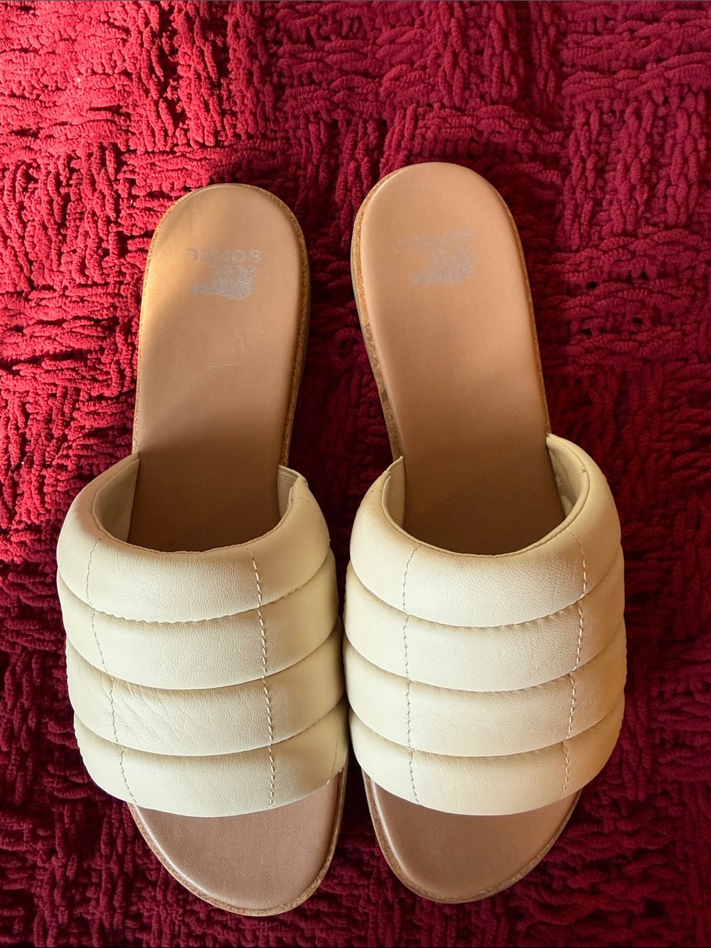 Sorel Womens Size 12 Ella III Quilted Puff Honey White Slide Sandals